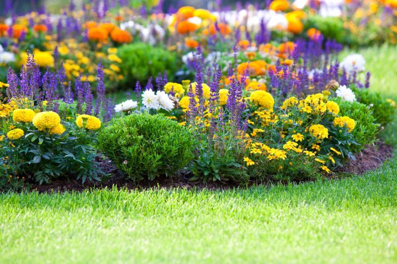 Flower Bed Mulching in Honolulu, HI